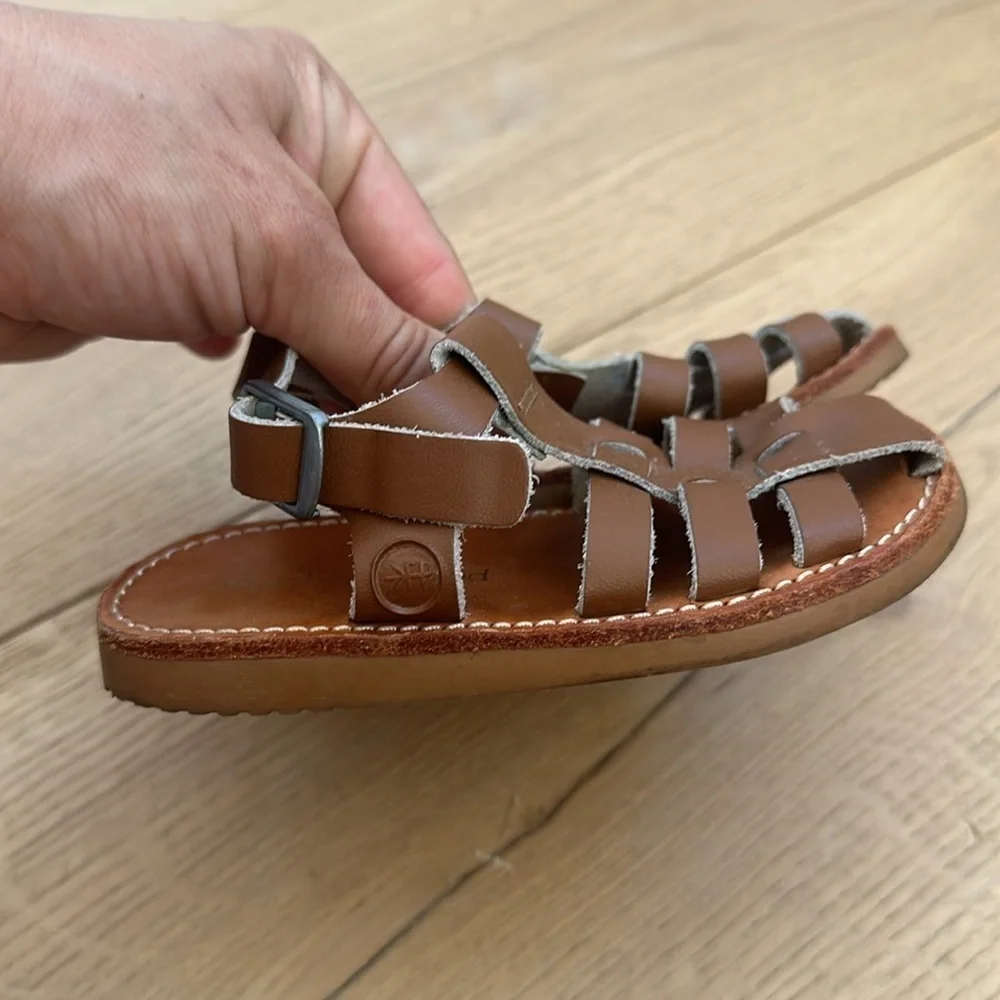 Freshly picked Cognac Bixby Sandal toddler 7 brown
